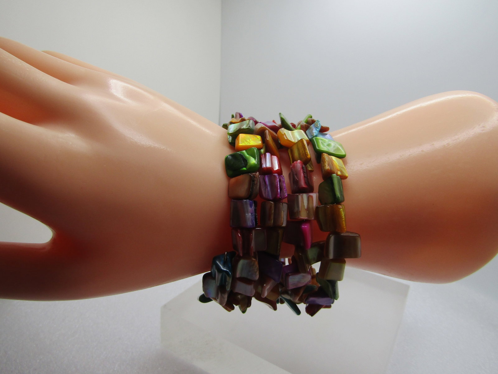 Vintage Dyed Shell Coiled Bracelet, 7", 1980's-1990's - 2