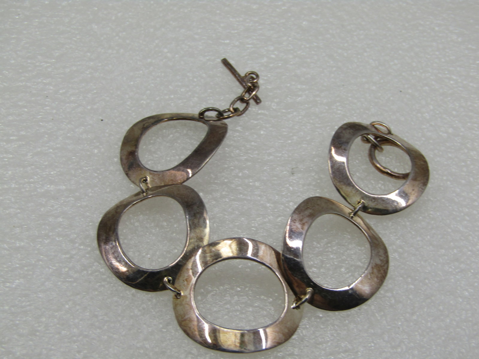 Silver Hammered Wide Oval Linked Bracelet, 7.5", Toggle Clasp - 3
