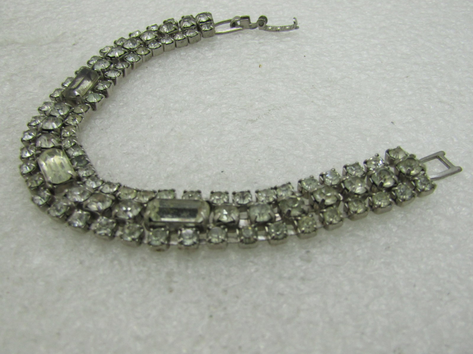 Vintage Rhinestone Art Deco Bracelet, Three Rows, 7", 12mm - 2