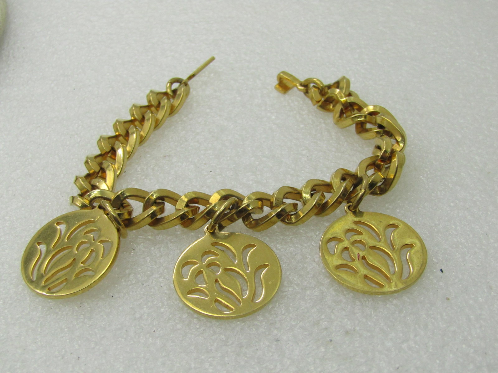 Vintage Cut-Out Iris Floral Charm Bracelet, 7.5", 1970's - 3