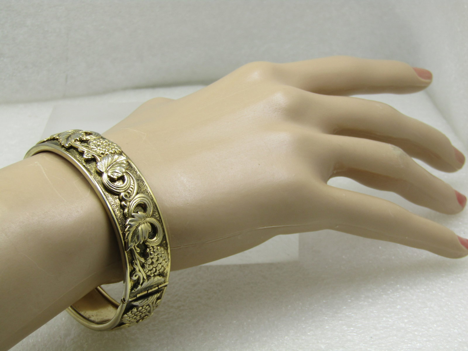 Vintage Grape Cluster & Vine Hinged Bangle Bracelet, 7", 1960's-1970's - 8