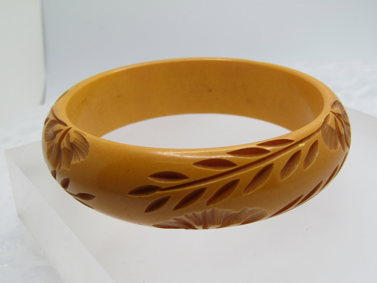 Vintage Carved Bakelite Bracelet, 7.5", 3/4" Wide, Butterscotch, 1940's - 2