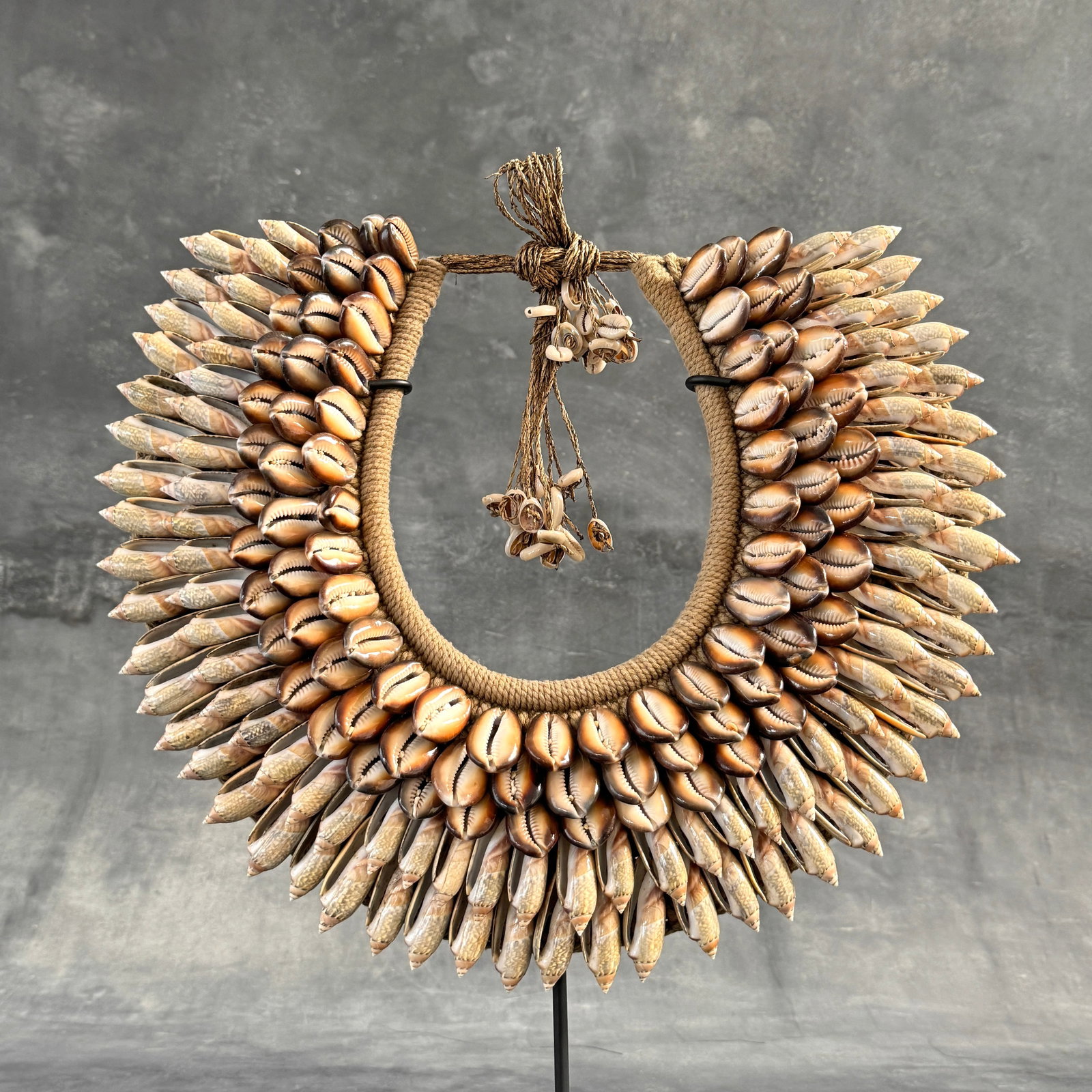 Decorative shell necklace on a custom stand - 2