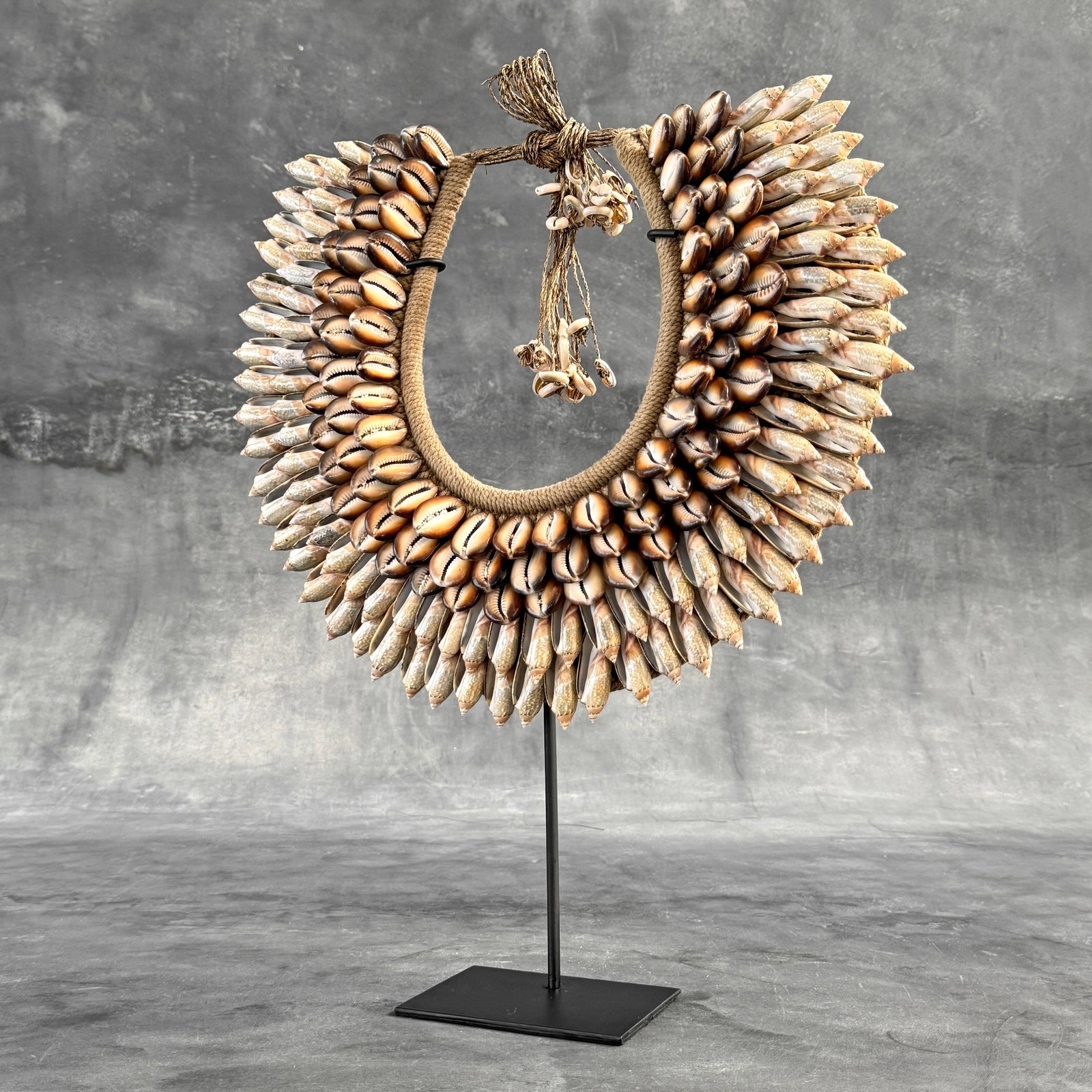 Decorative shell necklace on a custom stand - 3