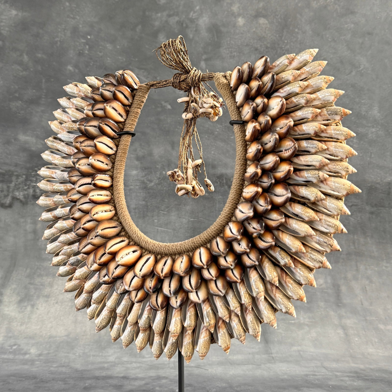 Decorative shell necklace on a custom stand - 4