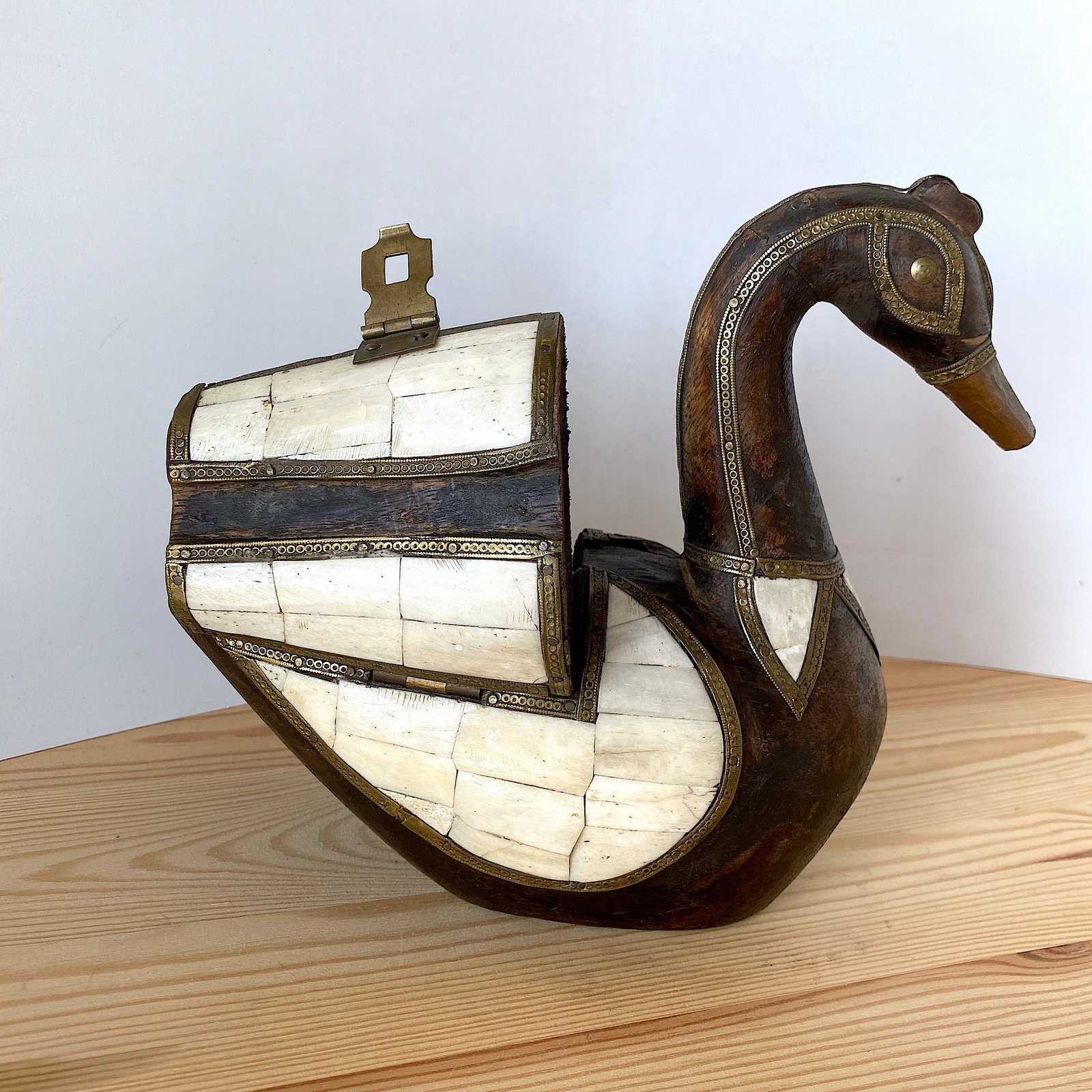 Ivory Brass duck statue with wood - 3
