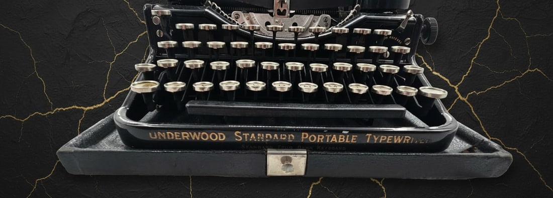 Vintage Portable Bank Keyboard Typewriter With Case Antique Manual Machine - 7
