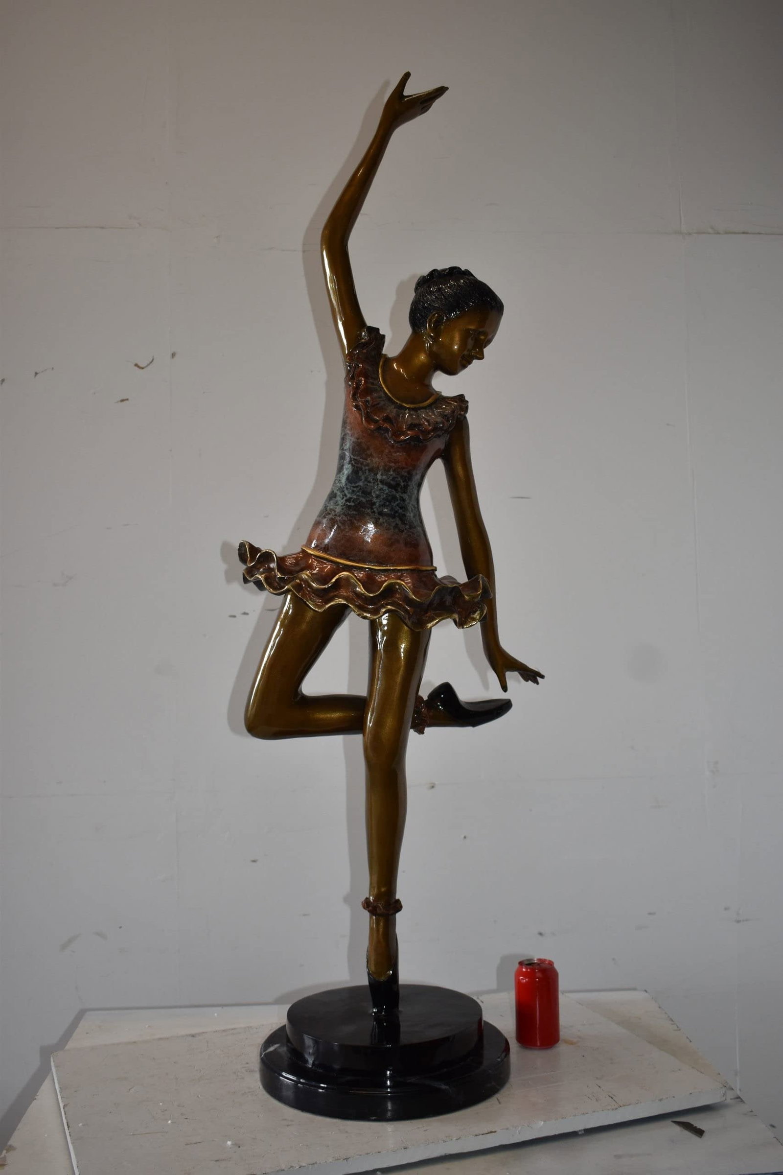 Ballet Dancer Ballerina on her Tippy Toes Bronze Statue - 5