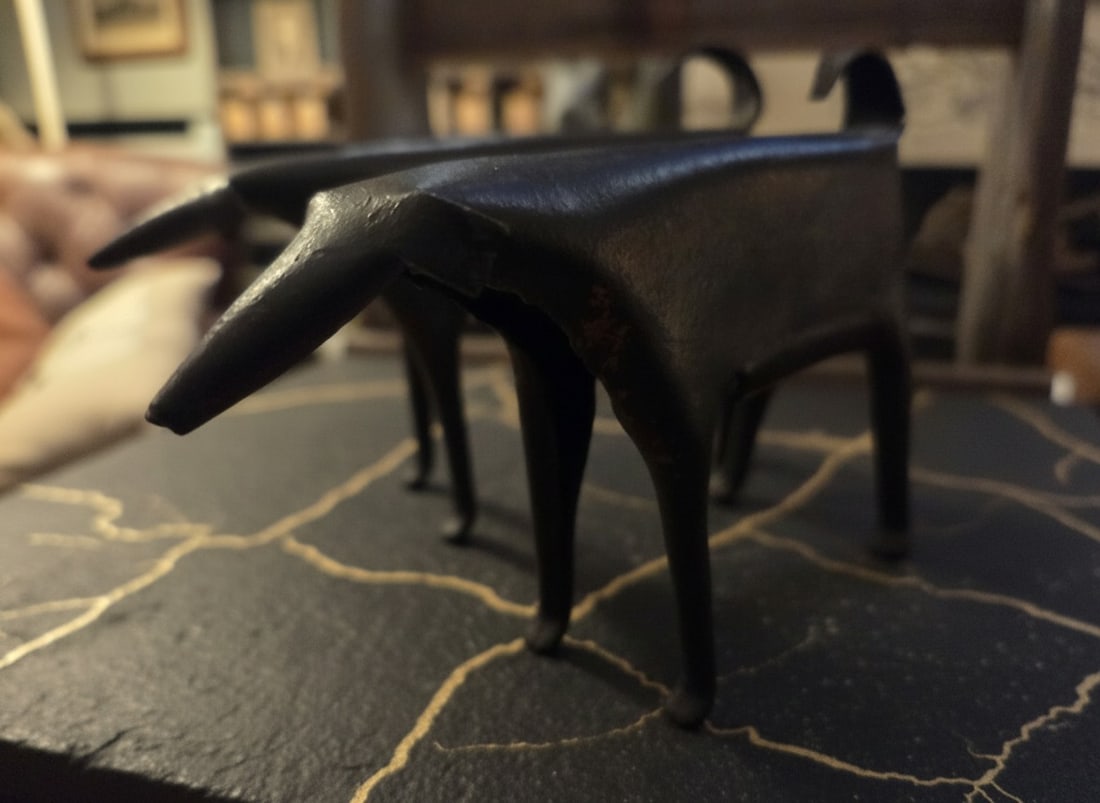 Handcrafted Metal Cow Sculptures Set Modern Farmhouse Studio Art Decor 2pcs - 4