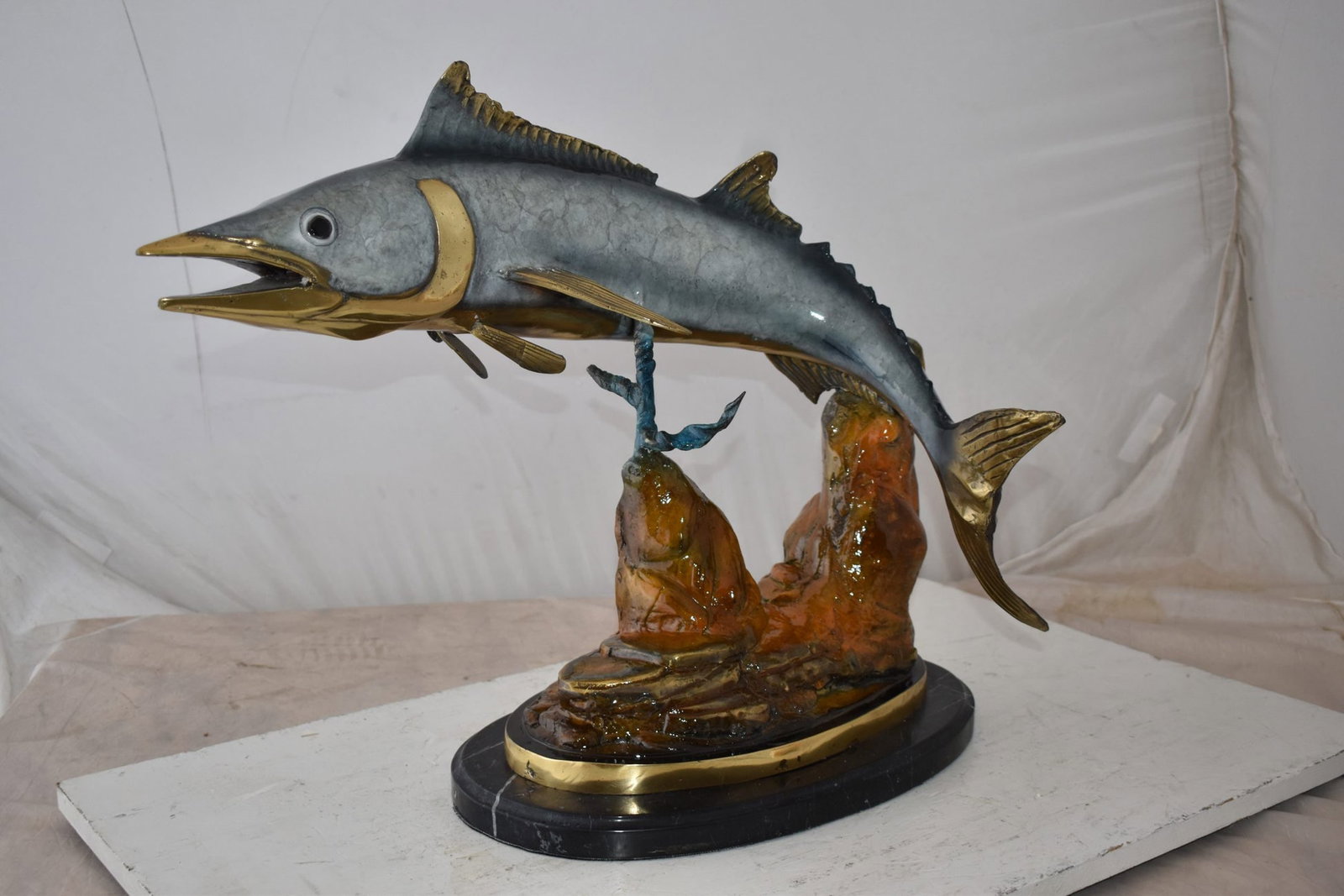 Wahoo Fish Grey Finish Swimming in The Ocean Bronze Statue Size 17" x 25" x 19"H - 2