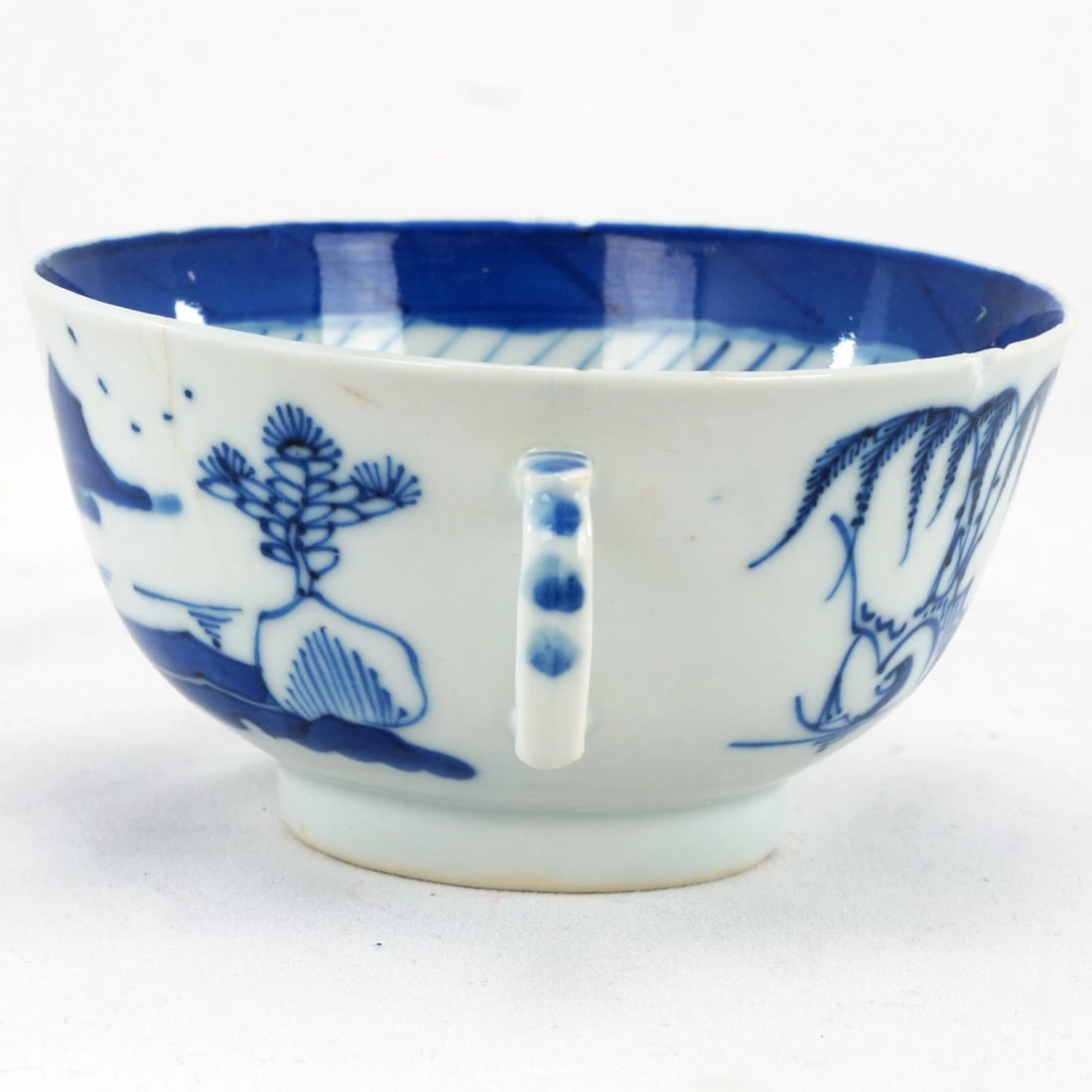 Chinese Export Porcelain Canton Pattern Two Handled Bouillon Cup 19th C - 3
