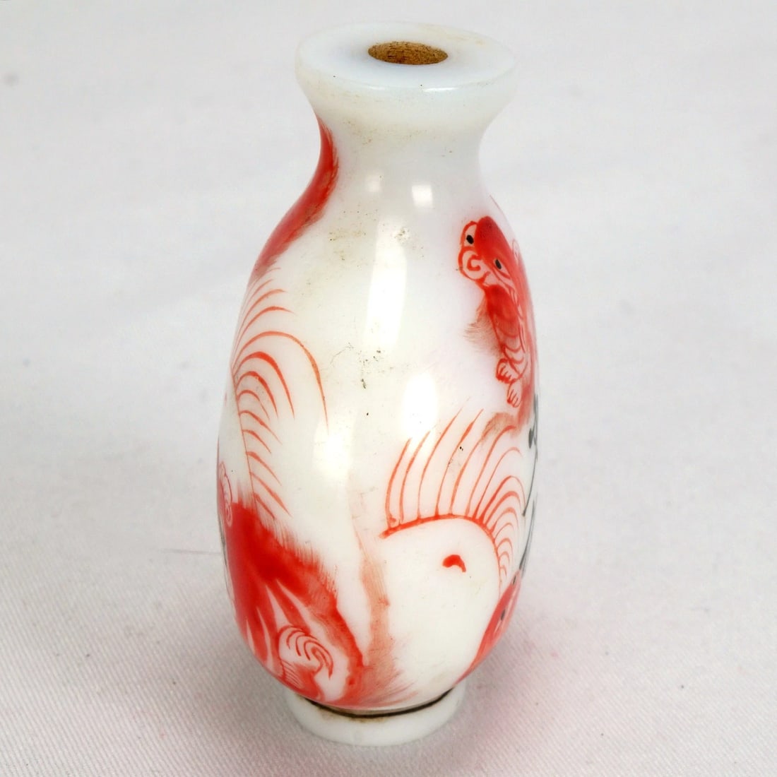 Vintage Peking Glass Snuff Bottle with Red Foo Dog and Calligraphy - 3