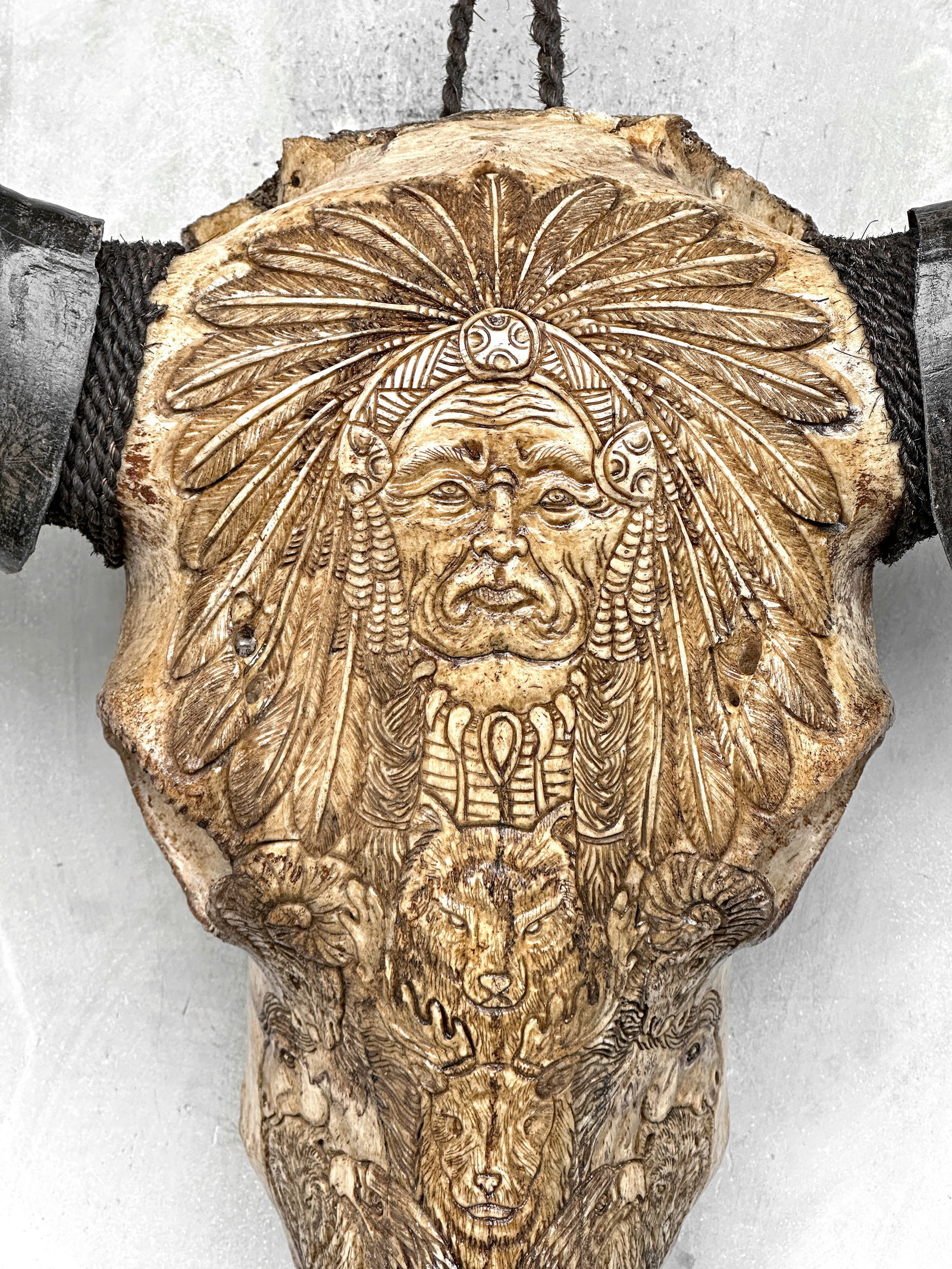 Brown water buffalo skull - Native american indian motif - 3