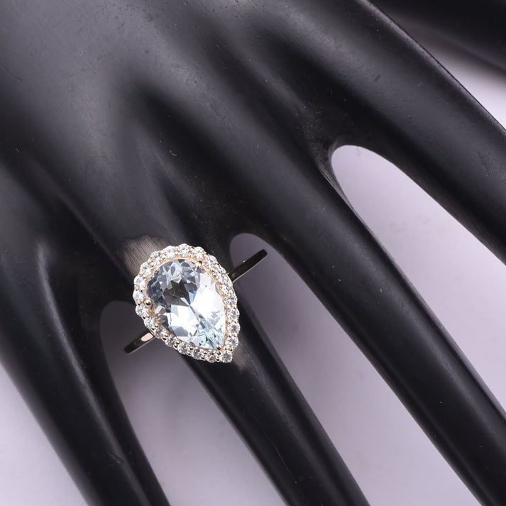 3.15 Ct Pear Aquamarine 9K Gold Ring - 3