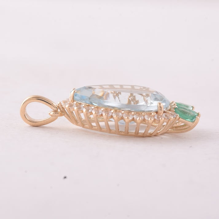 5.09 Ct Pear Aquamarine 9K Gold Pendant - 3