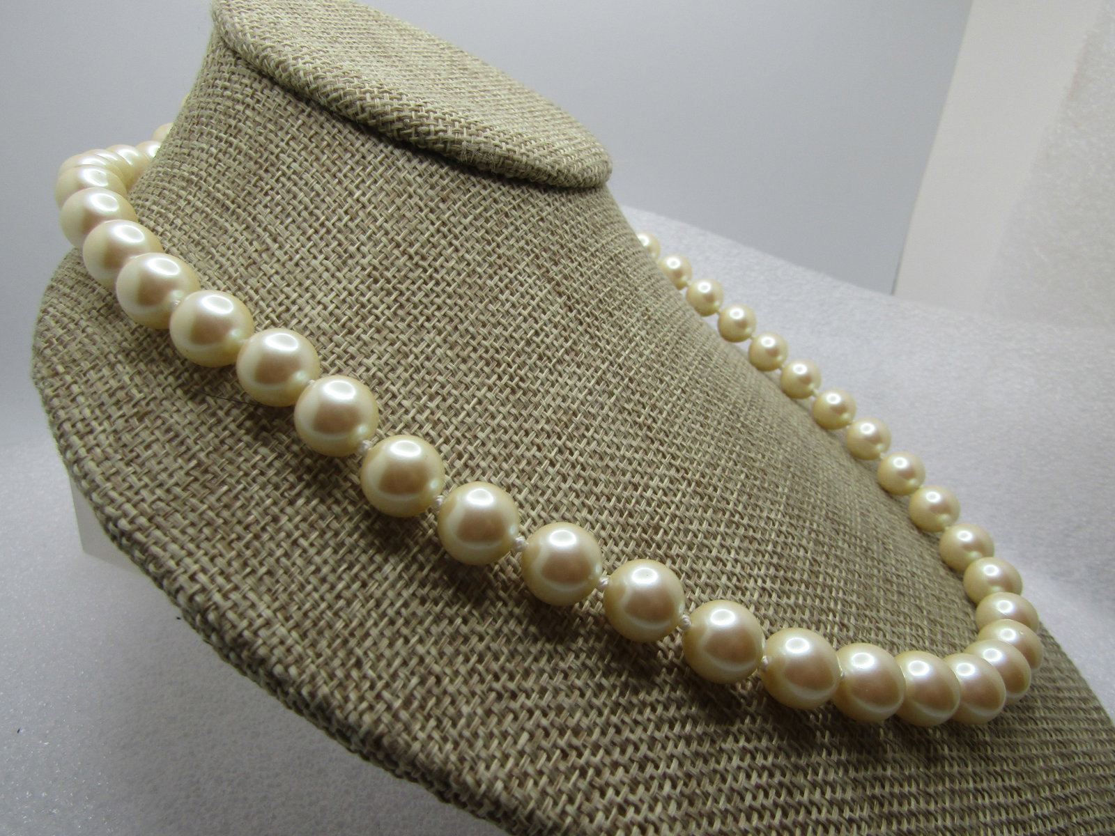 Vintage 9mm Faux Pearl Necklace, 28" Signed Monet, 1980's-1990's - 3