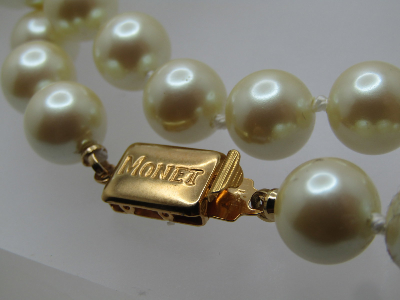 Vintage 9mm Faux Pearl Necklace, 28" Signed Monet, 1980's-1990's - 4