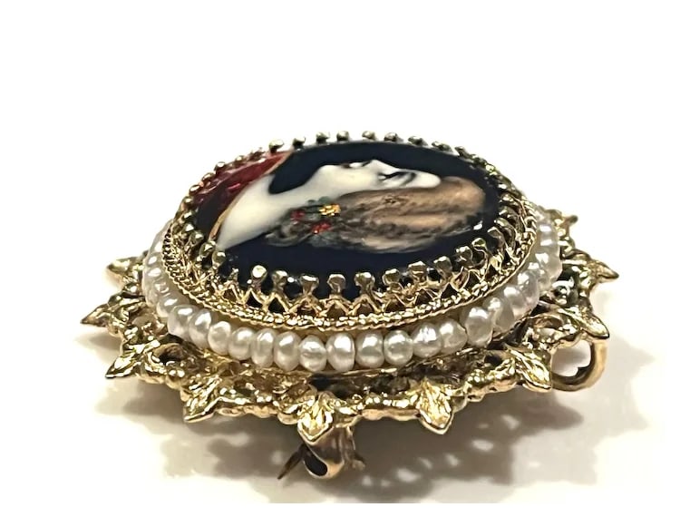 Exquisite Vintage 14k Limoges France Hand Painted Cameo with Seed Pearls - 7