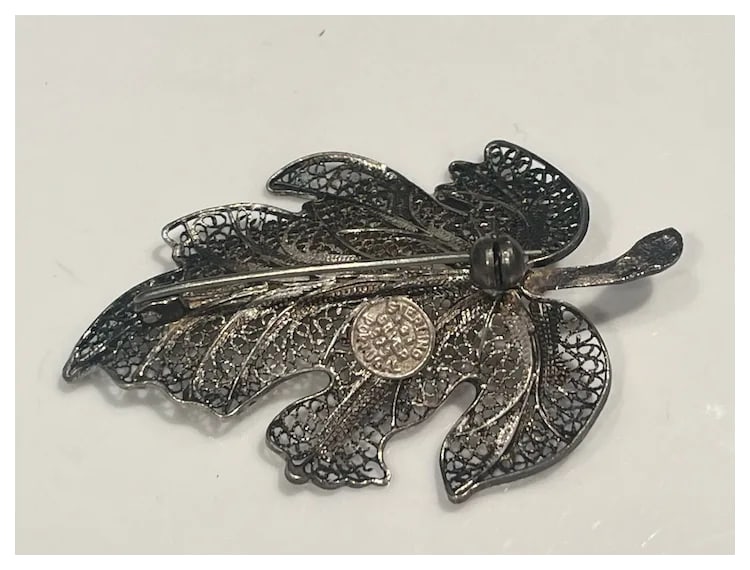 Vintage Sterling Silver Filigree Leaf Brooch from Portugal - 4