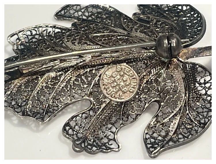 Vintage Sterling Silver Filigree Leaf Brooch from Portugal - 6