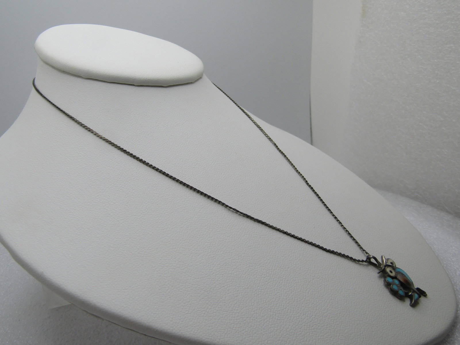 Vintage Sterling Inlaid Owl Pendant/Necklace 16", 1960's-1970's - 3