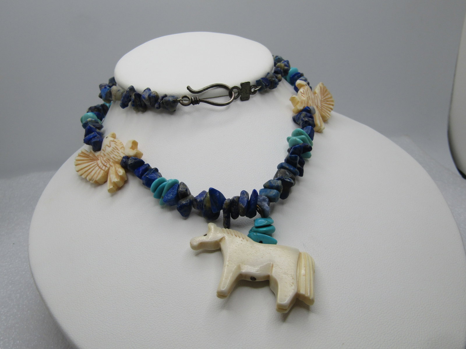 Vintage Southwestern Sodalite and Turquoise Beaded Necklace, Horses and Eagle Faux Fetish, 25", - 3