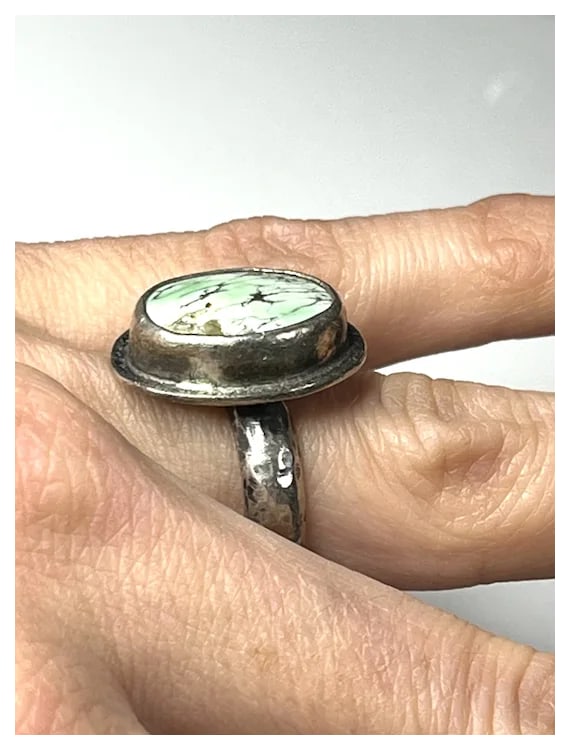 Vintage Olive Bungalow Sterling Silver Turquoise Hand Hammered Ring - 10