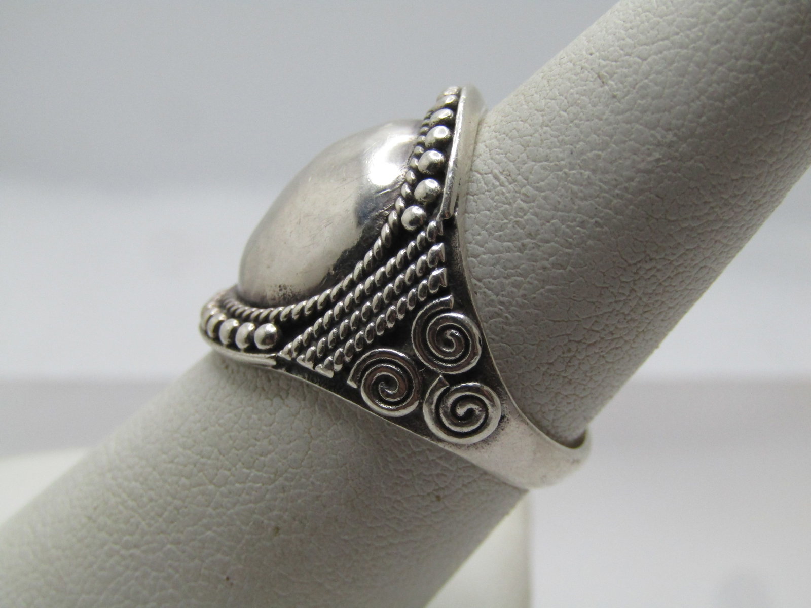 Vintage Sterling Hammered Ball Themed Ring, Sz. 7.5, 1980's - 2