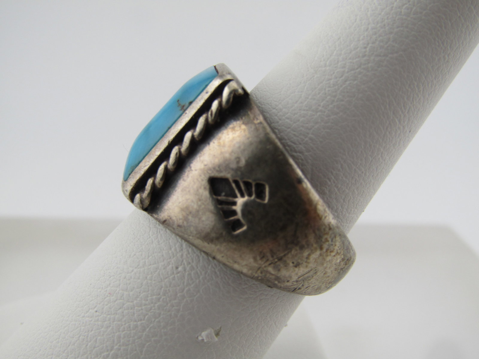 Vintage Sterling Southwestern Turquoise Ring, Sz. 8, 1960's-1970's. - 3