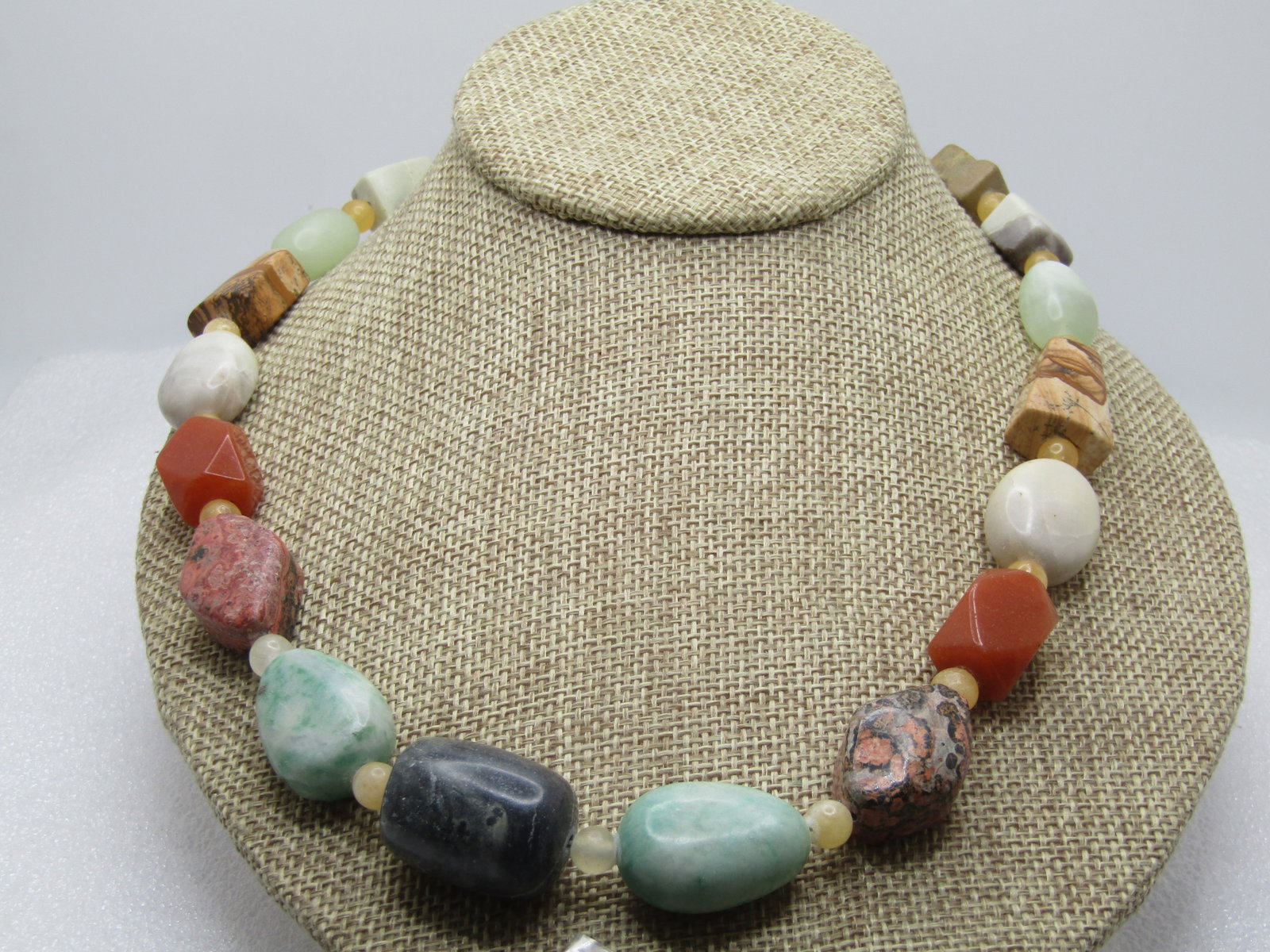 Jay King Mine Finds Necklace, Agates, Jasper, More. 22"-25", Sterling Hook Clasp, 1990's, Original: Title: Jay King Mine Finds Necklace, Agates, Jasper, More. 22"-25", Sterling Hook Clasp, 1990's, Original Box Description: Jay King Mine Finds, Jaspers, Agate Plus Necklace, 22"-25", Sterling Hook Cla