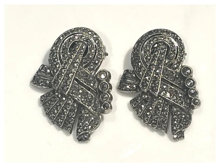 Vintage Art Deco Silver and Marcasite Collar/ Shoe Clip Set - 2