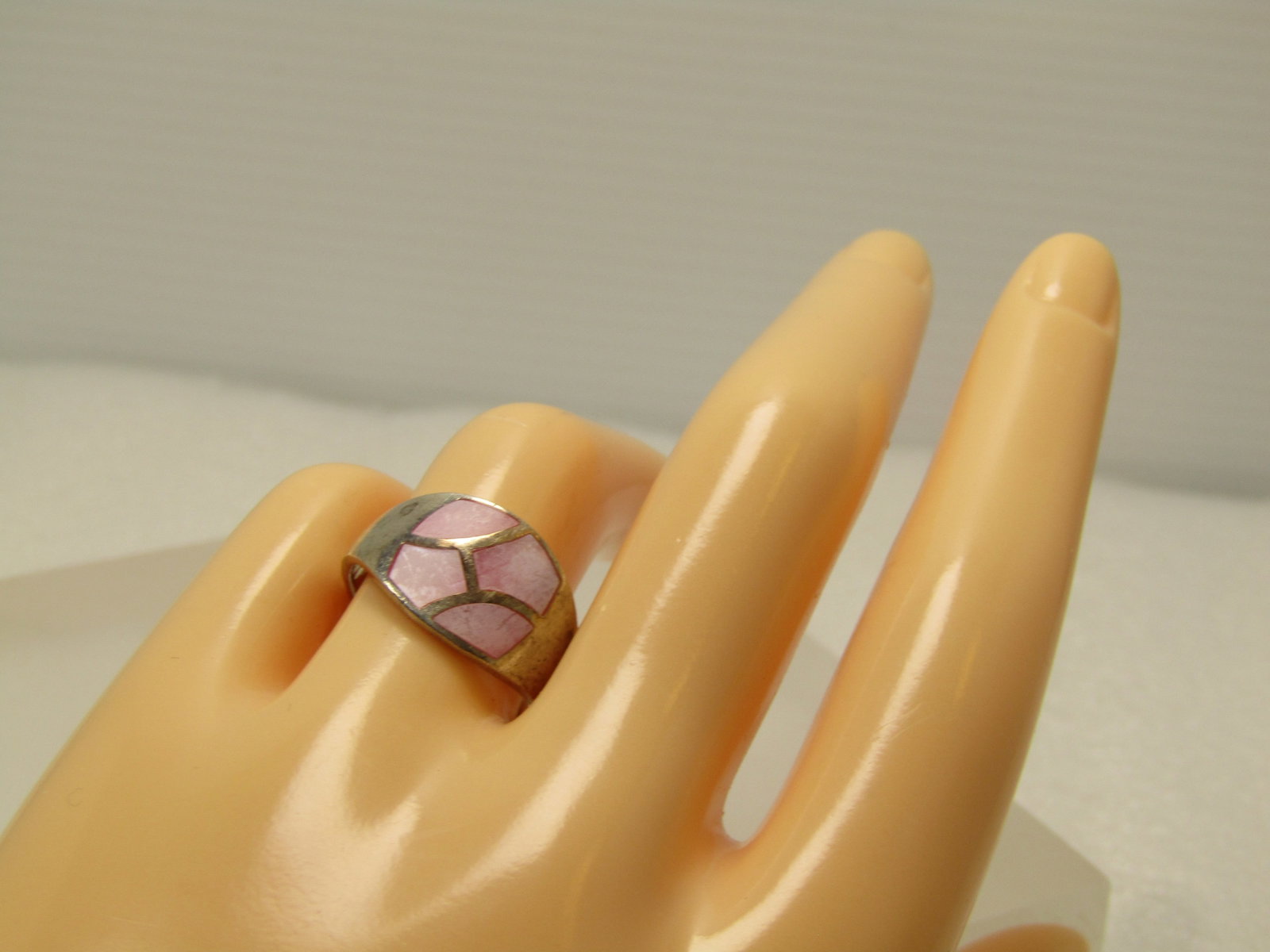 Vintage Inlaid Pink Mother-of-Pearl ring, Sz. 7.75, 1980's, Signed - 8