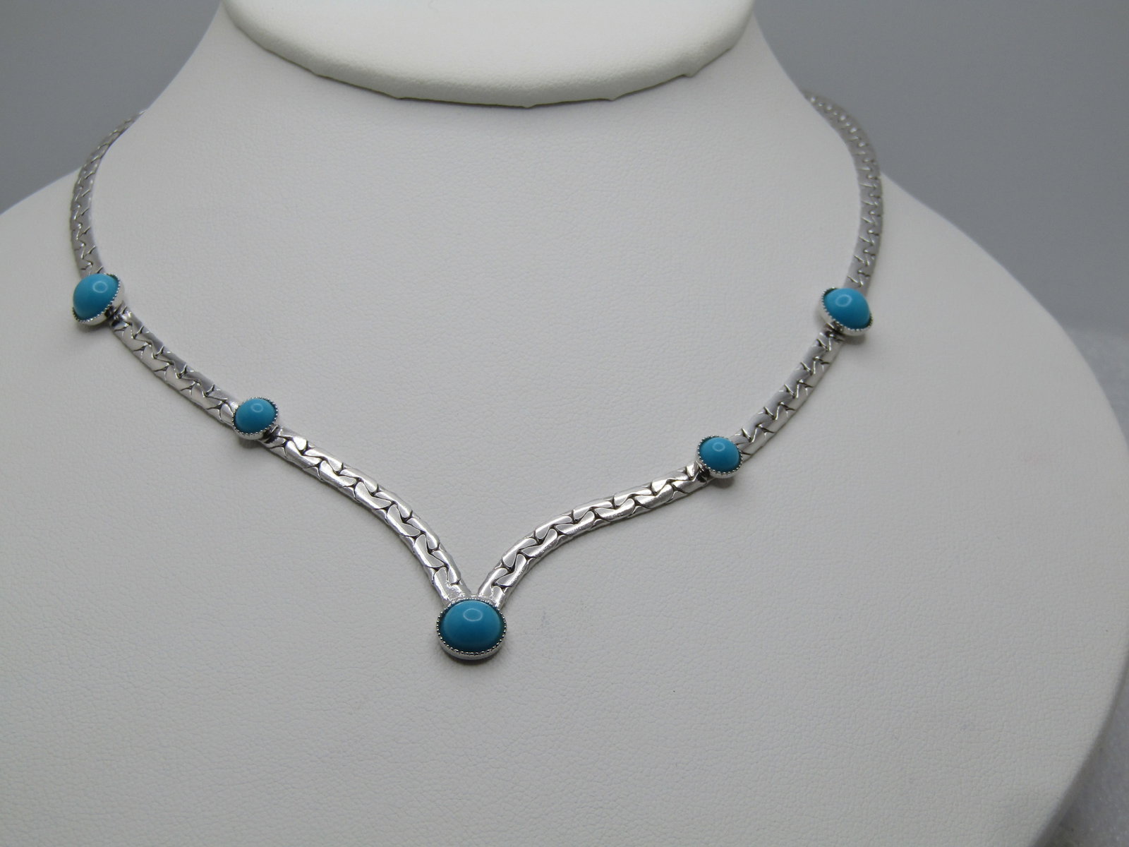 Vintage Faux Turquoise V Drop Necklace 16", Silver Tone, Southwestern Vibe. 1980's-1990's - 2