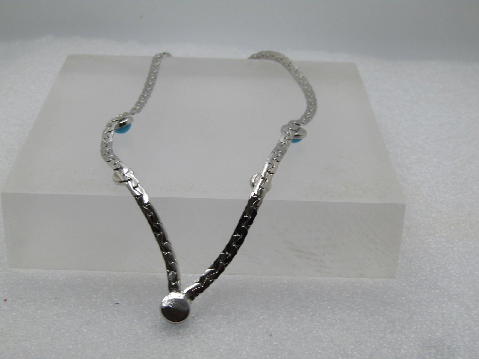 Vintage Faux Turquoise V Drop Necklace 16", Silver Tone, Southwestern Vibe. 1980's-1990's - 4