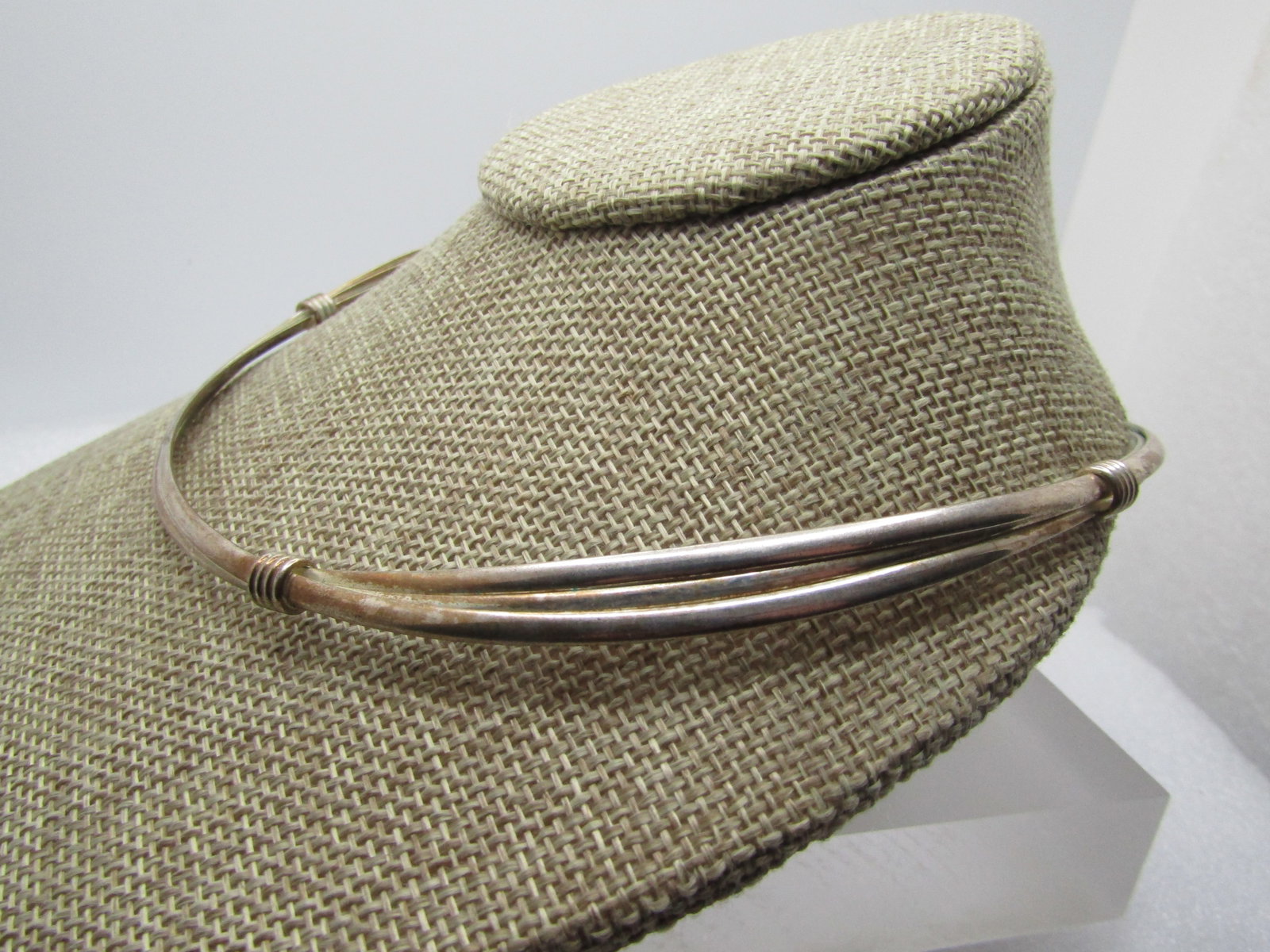 Vintage Triple Band Cuff Necklace/Choker, 16" -17", Silver Tone 1970's-1980's - 3