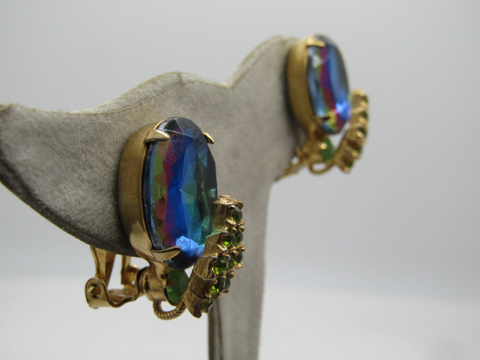 Vintage Blue and Green Rhinestone Brooch/Pendant and Earrings, Set, Clip, 1960's - 4