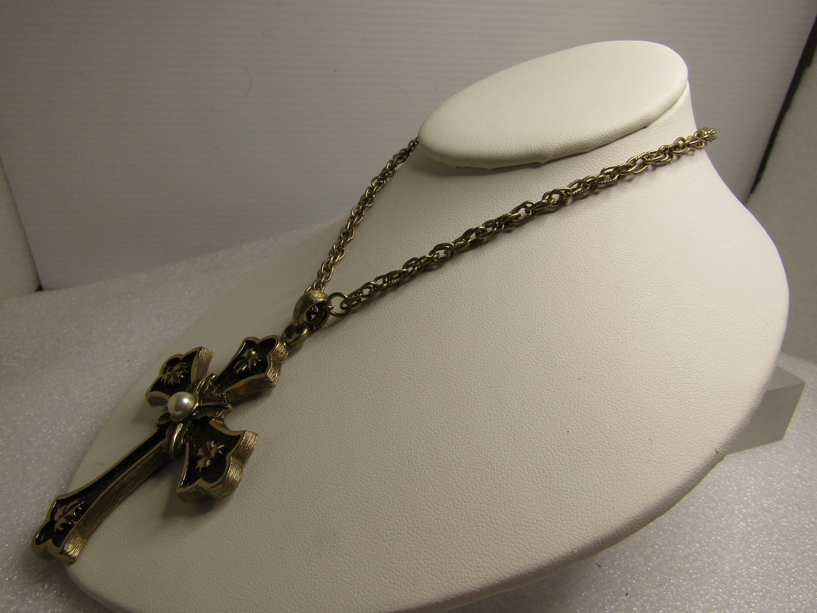 Vintage Limited Edition Faux Pearl Cross Necklace, Sarah Coventry, 1970's, 24" - 3