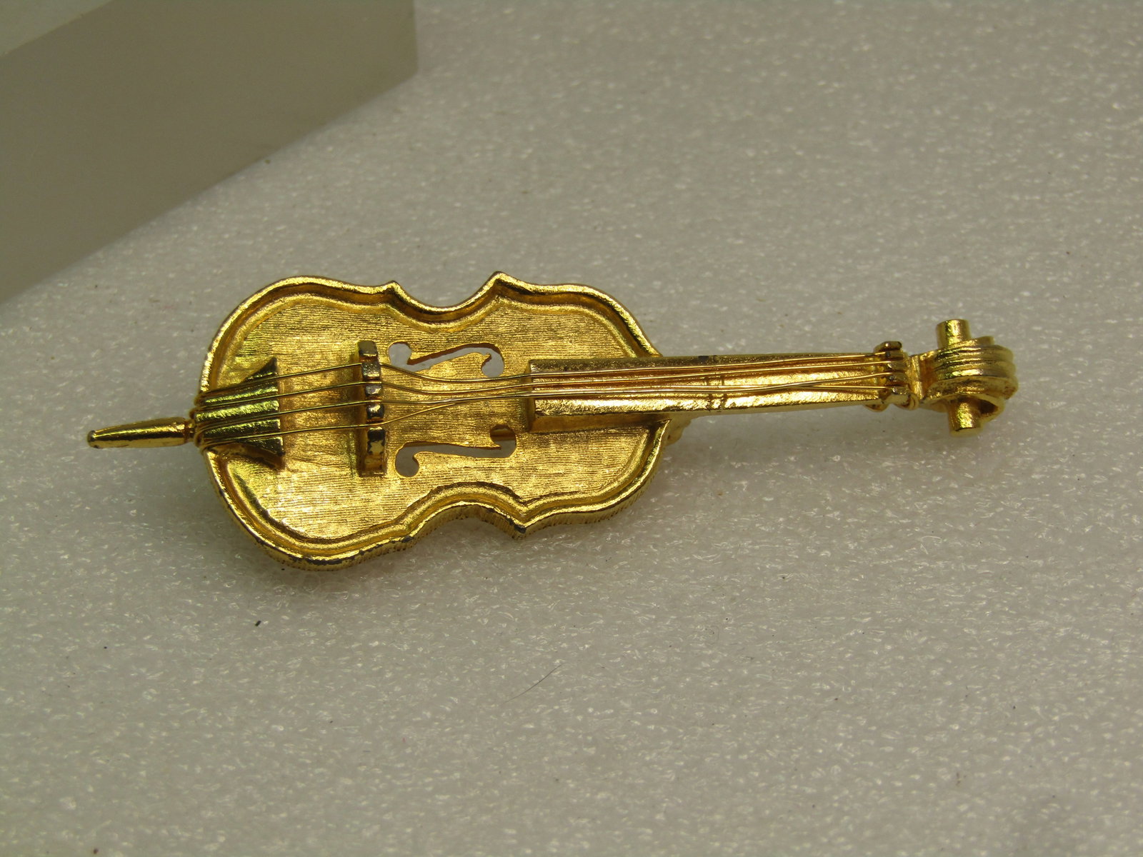 Vintage Base/Cello Brooch, 1960's-1970's - 5