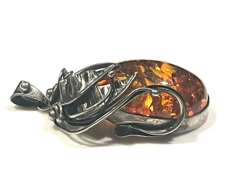 Estate Sterling Silver Large Baltic Amber Pendant on Unusual Sterling Chain/Necklace - 4