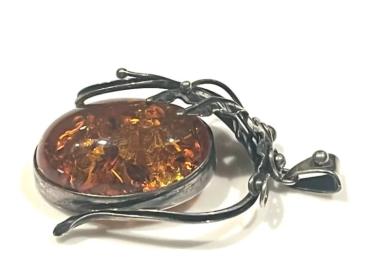 Estate Sterling Silver Large Baltic Amber Pendant on Unusual Sterling Chain/Necklace - 7