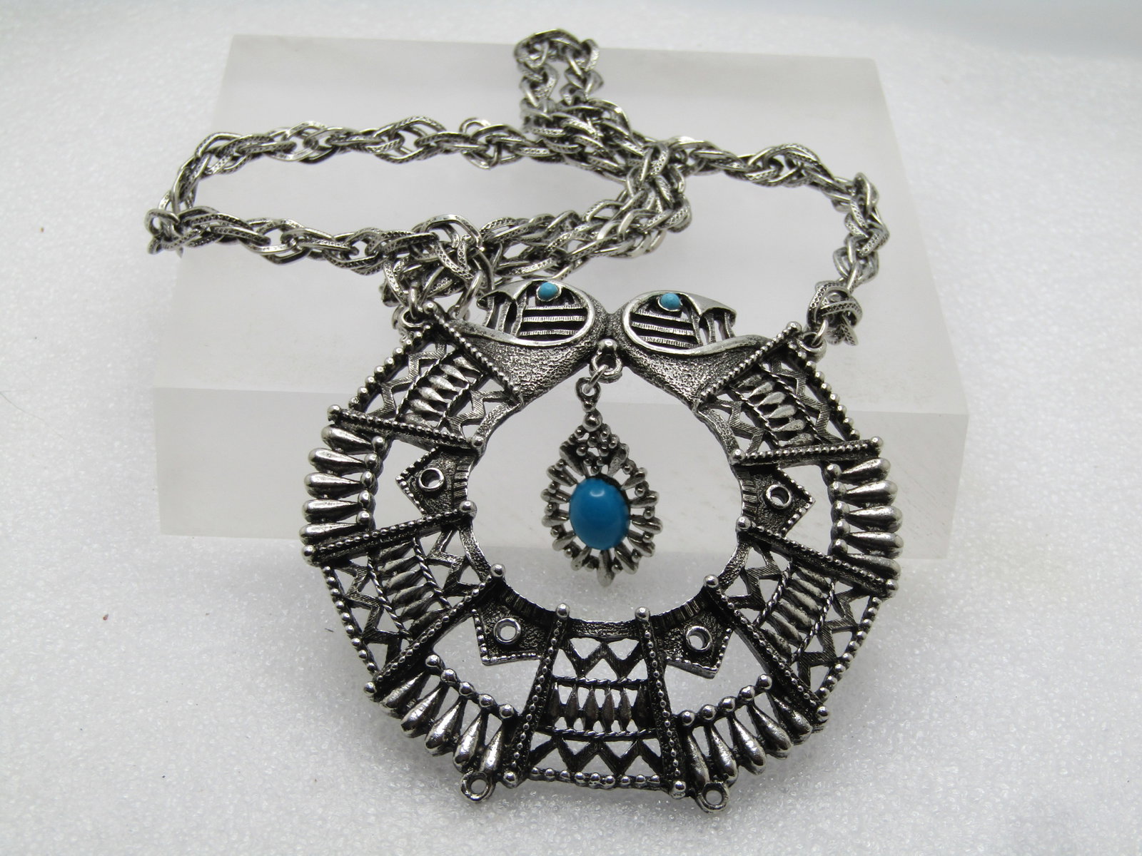 Vintage Southwestern Faux Turqoise Necklace, Medallion and Dangle, 1960's-1970's - 5