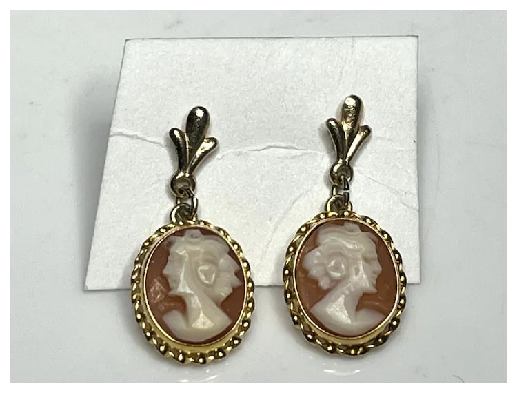 Vintage Gold Tone Costume Cameo Earrings - 2
