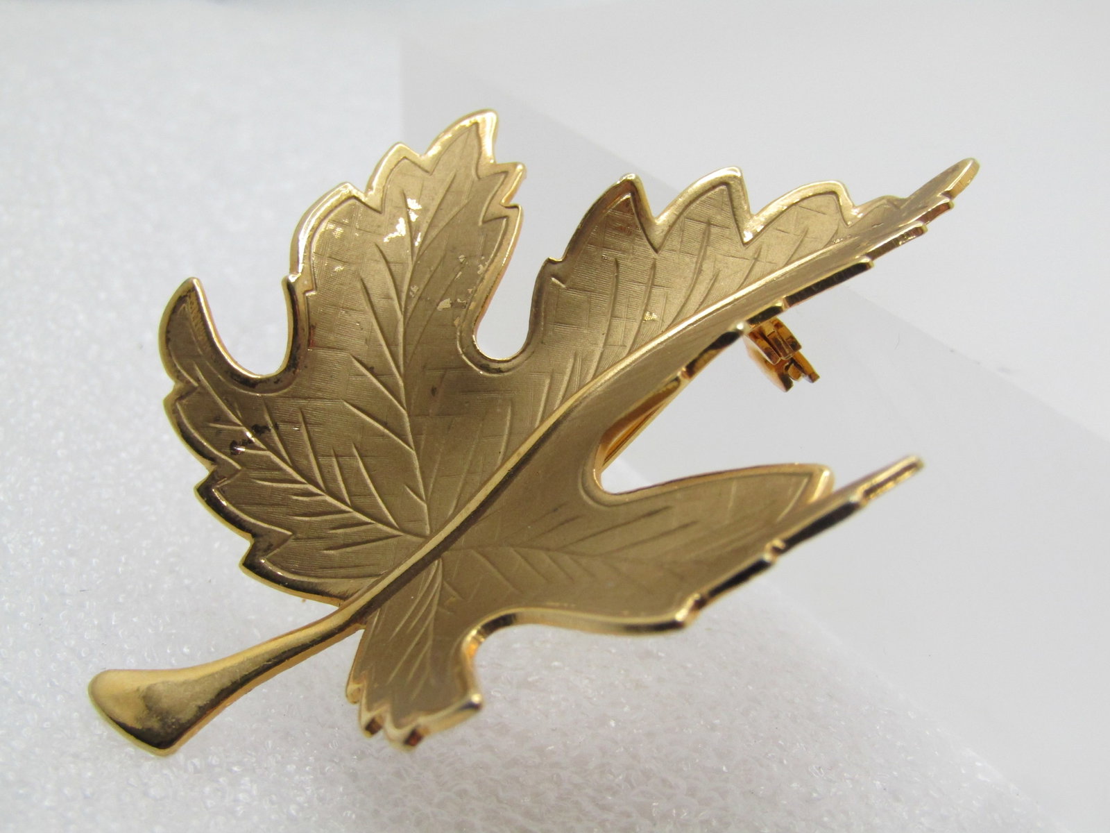 Vintage Gold Tone Leaf Brooch, Mample Leaf, Textured and Smooth Finish, 1960's-1970's - 2