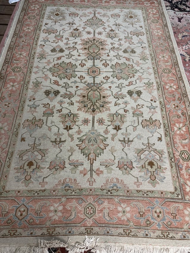 Hand Knotted Oushak Rug 5x8.5 ft - 7