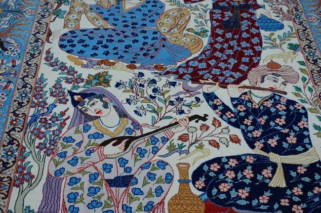 Persian ISFAHAN RUG 3'7"x5'5" - 7