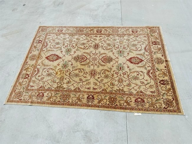 Hand Knotted Oushak Rug 10x13 ft: Title: Hand Knotted Oushak Rug 10x13 ft Description:Hand Knotted Oushak Rug 10x13 ft Size: 10x13 ft Circa:1980 Origin: Material:100 %Wool Reserve: $1,200.00 Shipping: Domestic: Flat-rate of $345.00