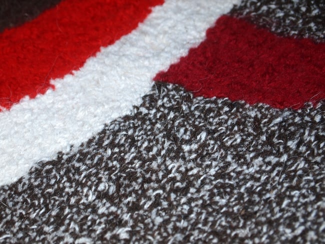 Handmade contemporary ORA French hooked rug 2.4 x 4.7' (73cm x 143cm), 2021 - 7