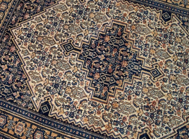 Handmade antique Persian Bibikabab rug 3.3' x 5.2' (100cm x 158cm) 1920s - 9