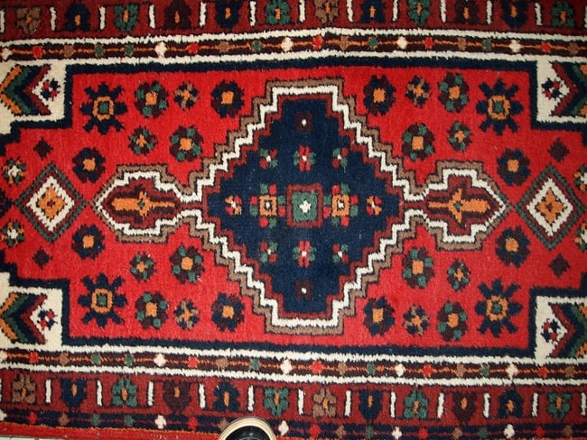 Handmade vintage Persian Hamadan rug 2.4' x 4.5' (74cm x 140cm) 1970s - 5