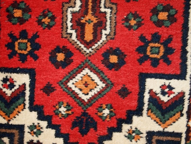 Handmade vintage Persian Hamadan rug 2.4' x 4.5' (74cm x 140cm) 1970s - 7